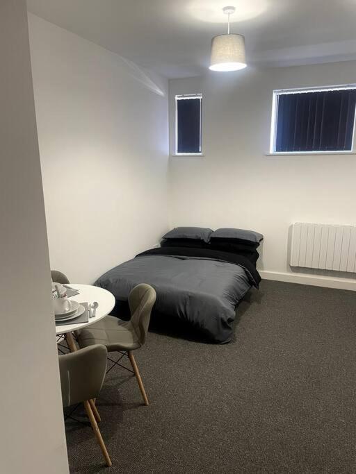#4Bs 1 Bed Serviced Apartment Дерби Экстерьер фото