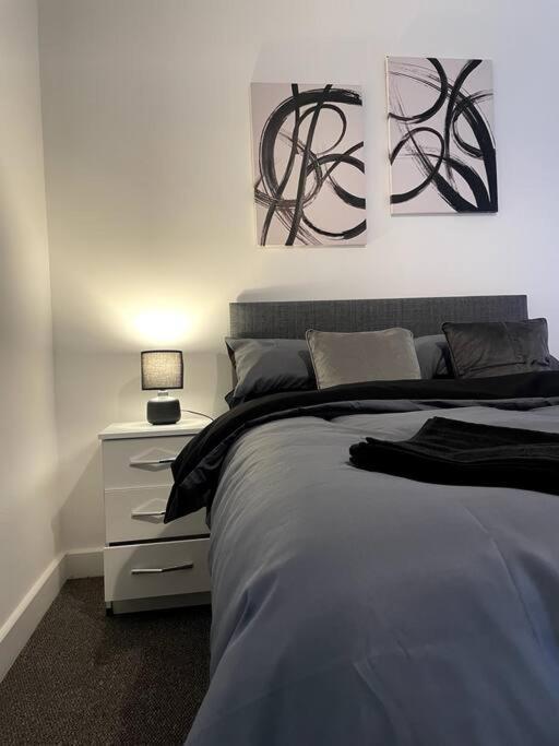 #4Bs 1 Bed Serviced Apartment Дерби Экстерьер фото